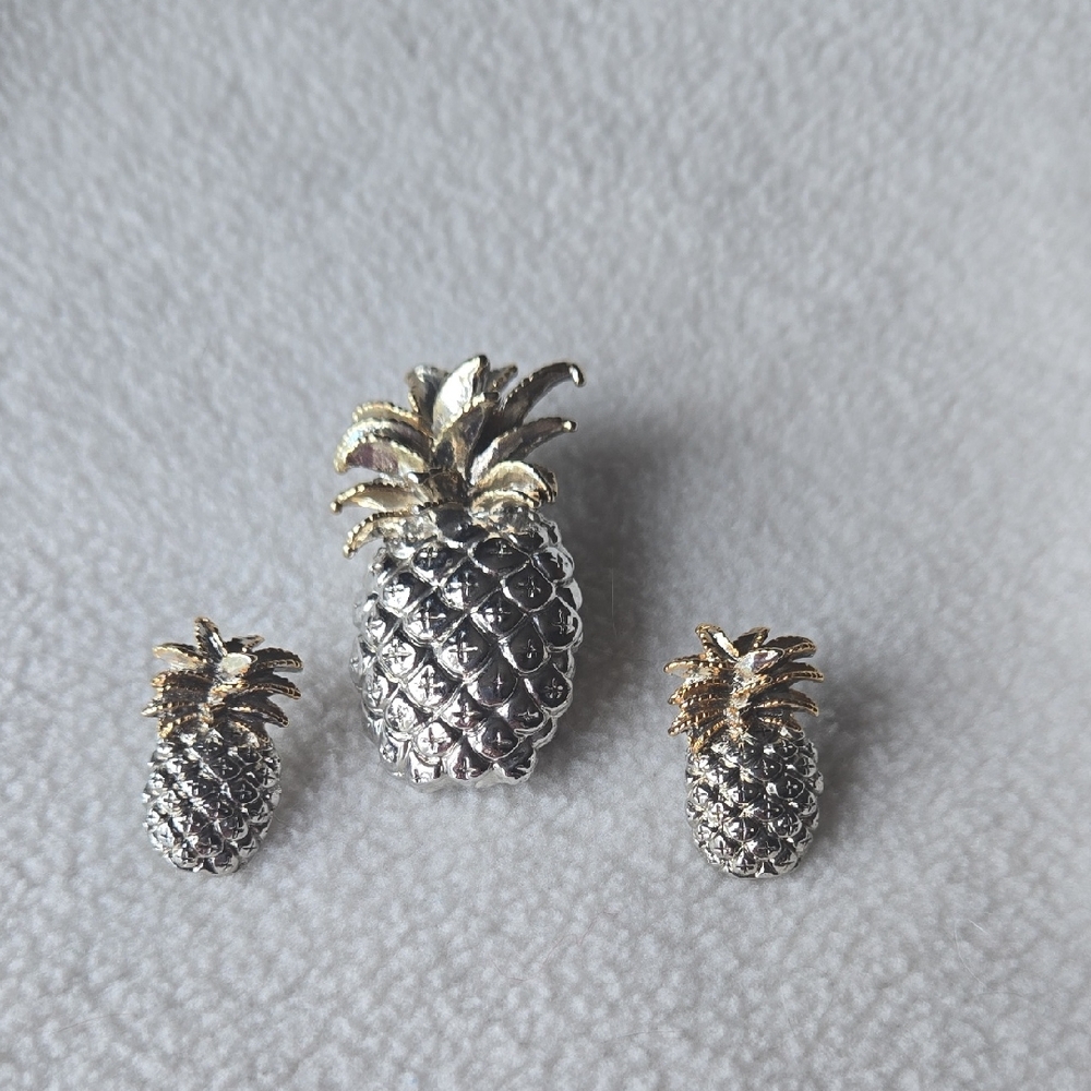 Pineapple Brooch and Earrings Set